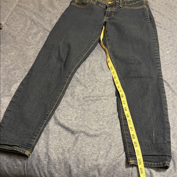 GAP Women's Denim Skinny Jeans - Picture 3 of 4